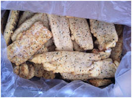 2.89 Breaded White fish fillets with sauce and herbs 140-165g