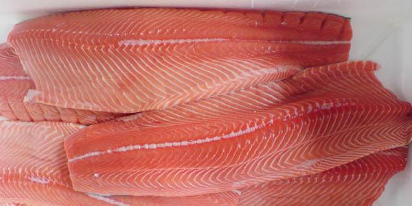 Salmon fillet side frozen skin on, 1.7-2.1kg vacuum pack